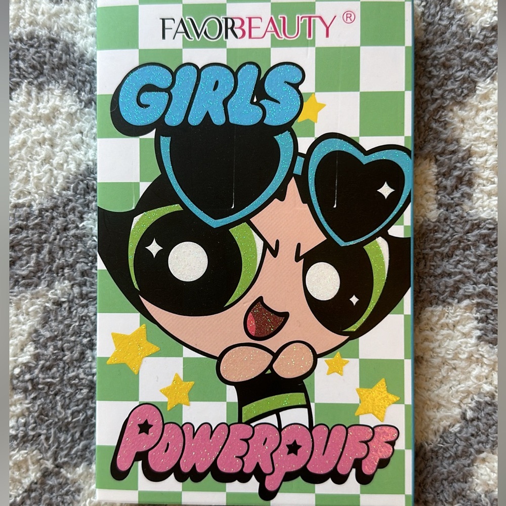 Powerpuff girls “buttercup” eyeshadow palette